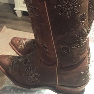 Shyanne Brown Leather Boots - Like New!